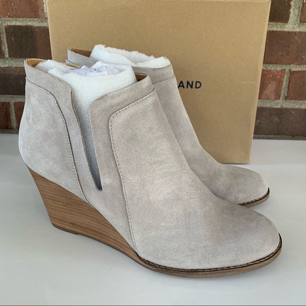 Lucky Brand Women’s Yabba Gray Suede Wedge Ankle Boots US 12 M NEW